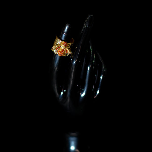 Turkish Bee Ring